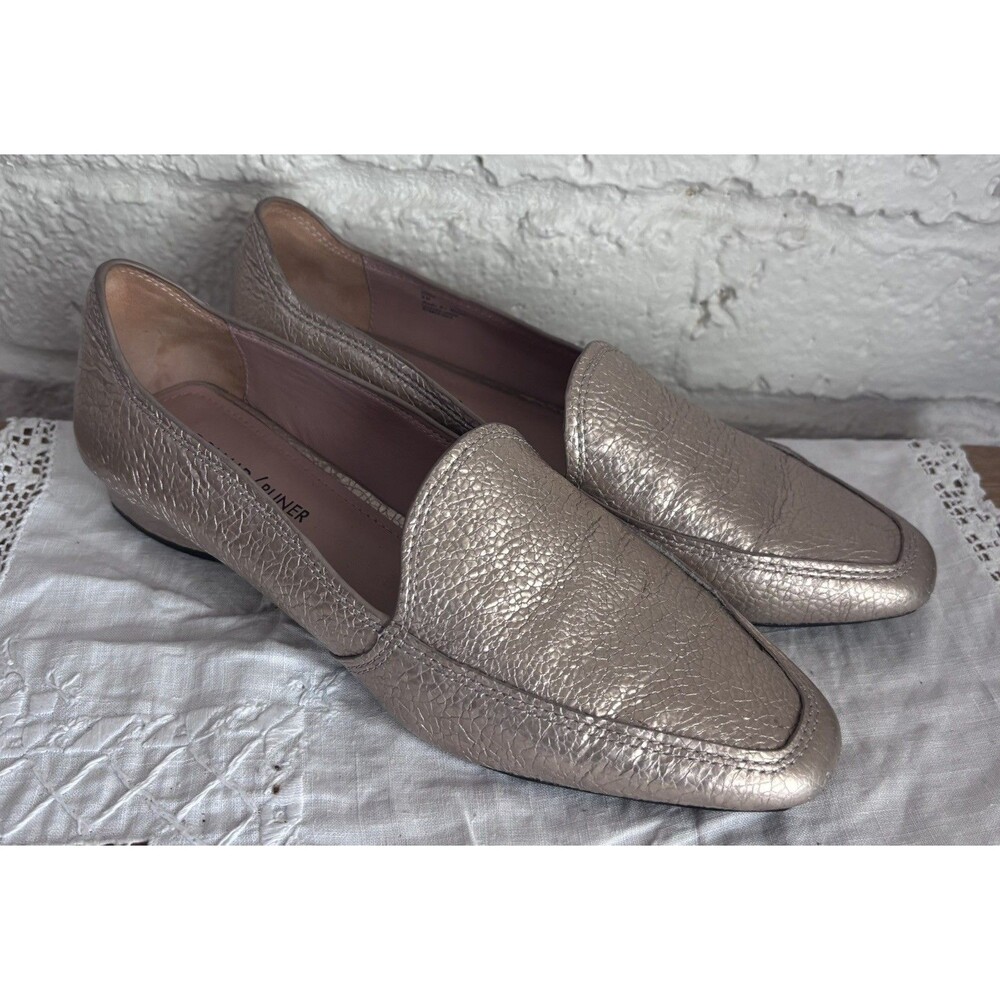 Donald J Pliner Women's Icon Loafers Nude Pebble Metallic Suede Size 9 M